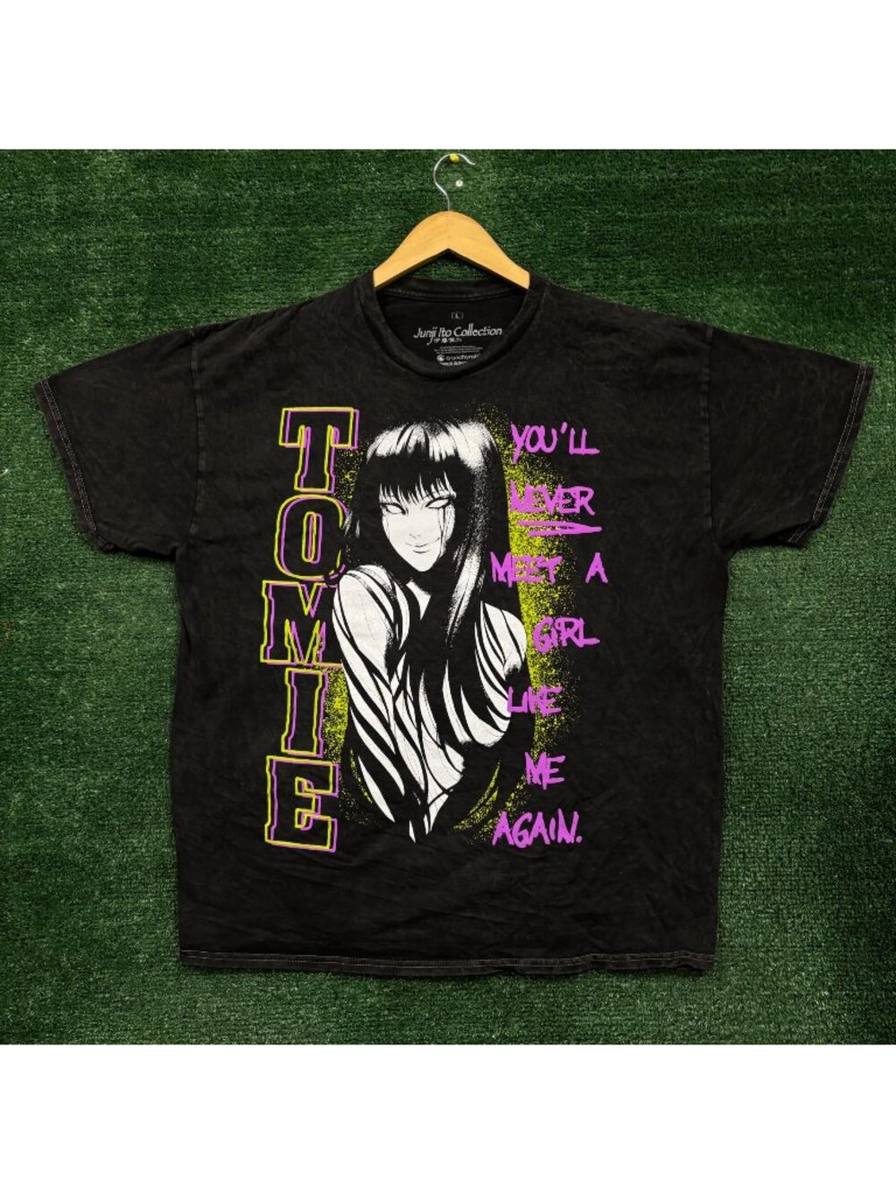 Junji Ito Tomie Horror Manga Mineral Wash T-Shirt Size Large